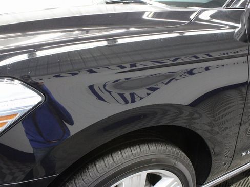 Used 2022 Ford Expedition Platinum image 49