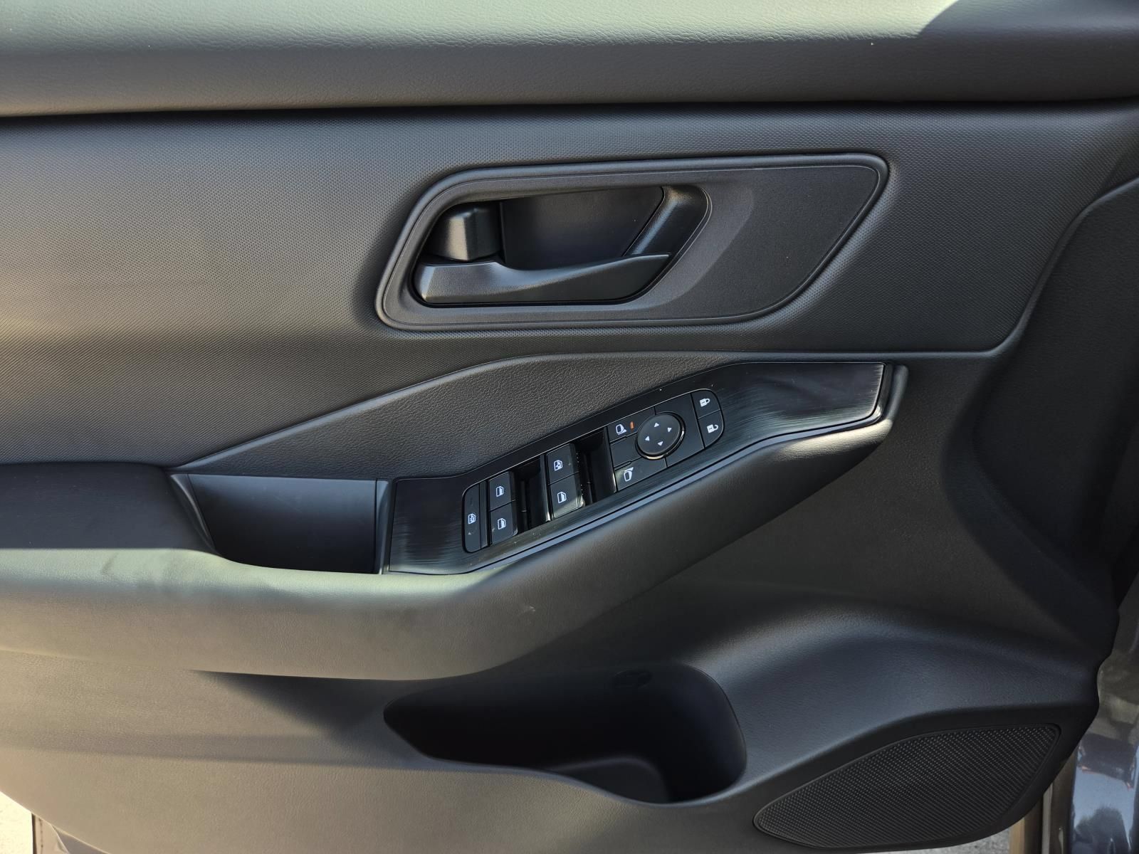 New 2026 Nissan Rogue S FWD image 15