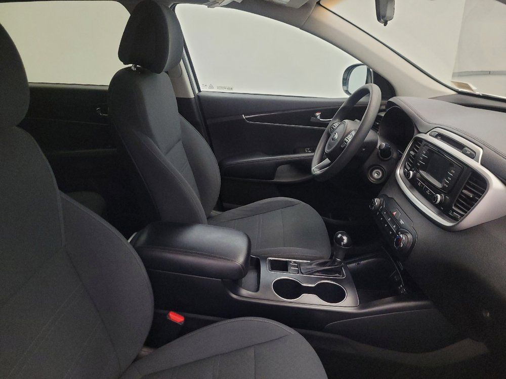 Used 2016 Kia Sorento FWD image 21
