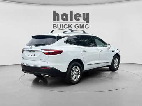 Used 2019 Buick Enclave Essence FWD image 5