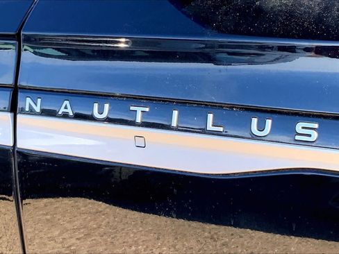 New 2026 Lincoln Nautilus Premier image 15