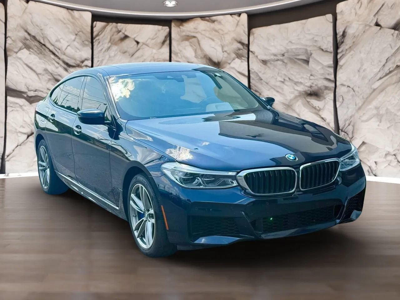 Used 2018 BMW 640i Gran Turismo xDrive AWD/4WD image 1