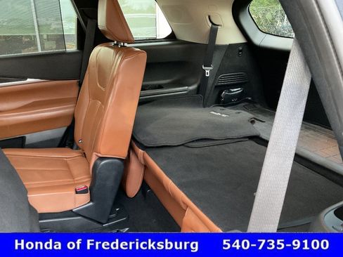 Used 2023 INFINITI QX60 Sensory w/ Vision Package AWD/4WD image 30