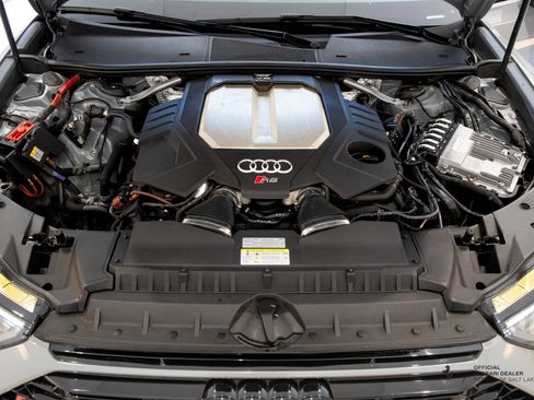 Used 2021 Audi RS 6 w/ Carbon Optic Package AWD/4WD image 10