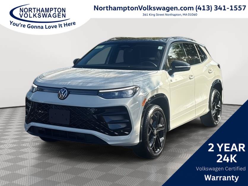 Used 2026 Volkswagen Tiguan SE R-Line AWD/4WD image 1