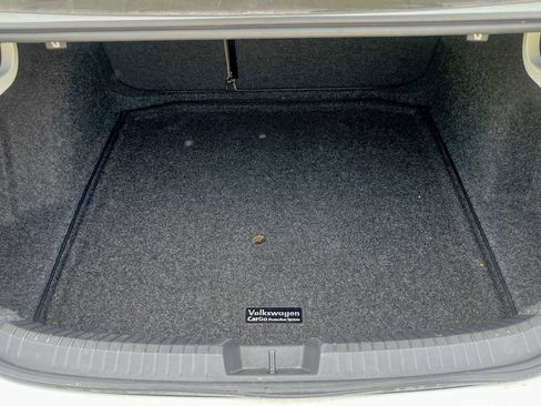 Used 2020 Volkswagen Jetta SE w/ SE Cold Weather Package FWD image 49