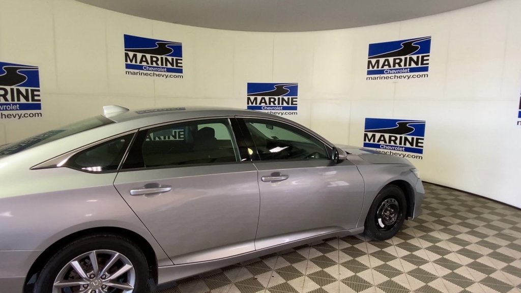 Used 2021 Honda Accord LX image 2