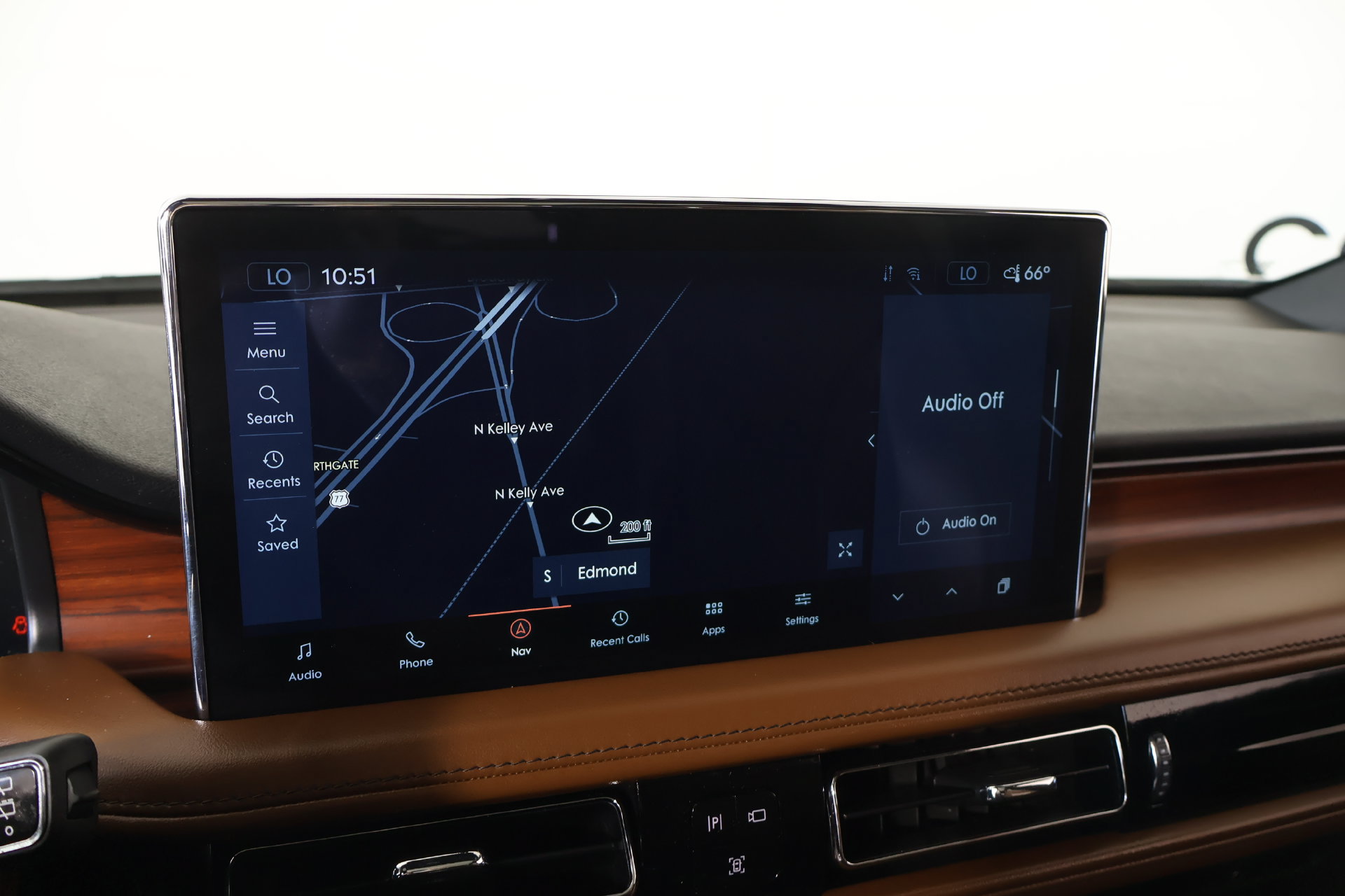 Used 2022 Lincoln Nautilus Reserve w/ Equipment Group 201A FWD image 7