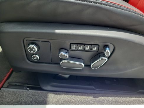 Used 2022 Bentley Continental GT AWD/4WD image 44