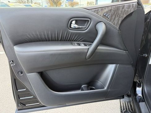 Used 2022 Nissan Armada Platinum w/ Captain's Chairs Package image 12