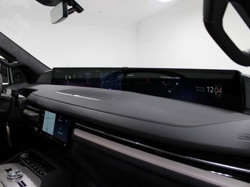 New 2026 Lincoln Navigator Reserve w/ Jet Appearance Package image 36