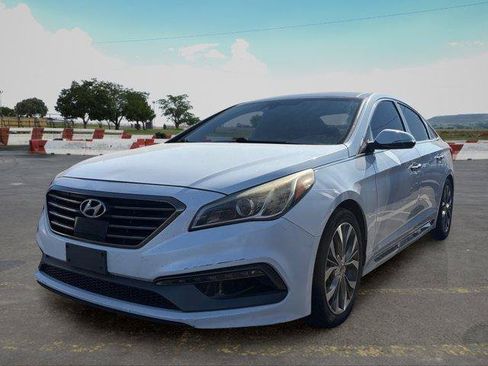 Used 2015 Hyundai Sonata Limited 2.0T w/ Cargo Package FWD image 5