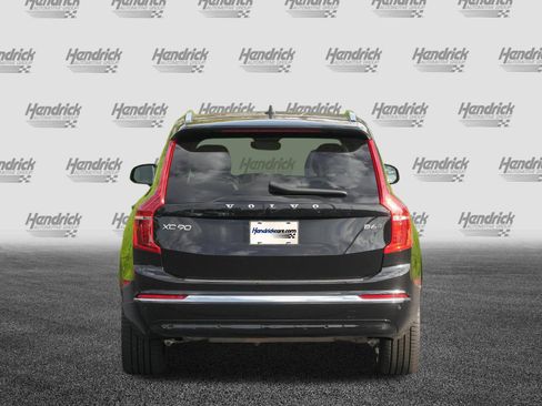 Used 2023 Volvo XC90 B6 Plus w/ Protection Package Premier AWD/4WD image 7