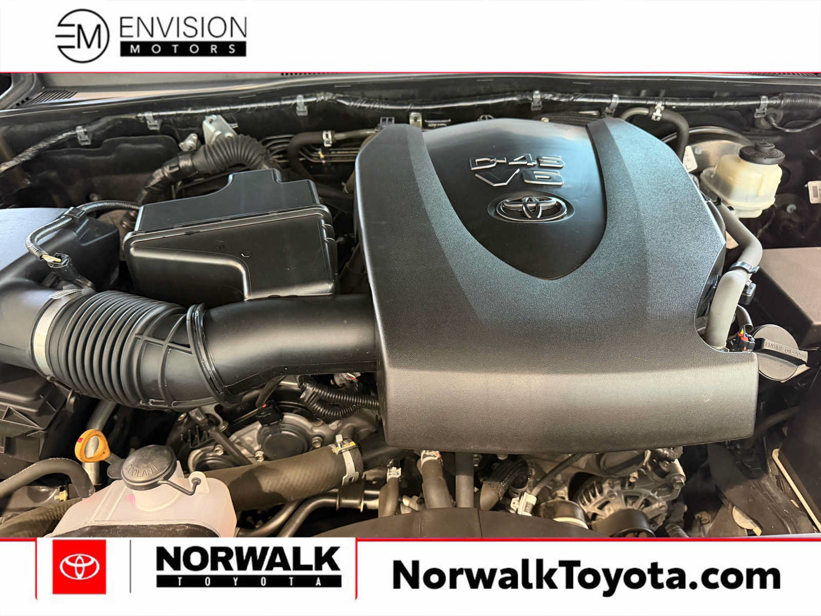 Used 2019 Toyota Tacoma SR5 RWD image 30