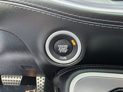 Used 2020 Dodge Challenger GT w/ Plus Package image 15