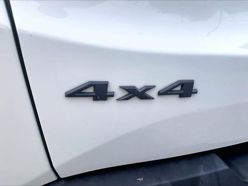 Used 2018 Jeep Renegade Trailhawk AWD/4WD image 27