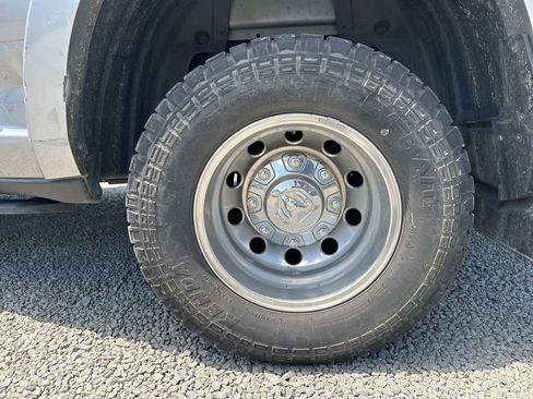 Used 2021 RAM 3500 Laramie AWD/4WD image 9