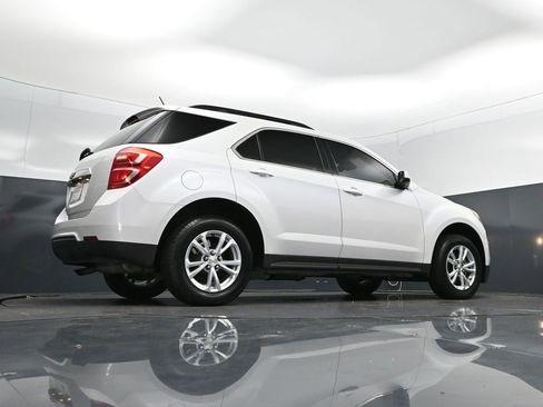 Used 2017 Chevrolet Equinox LT w/ Convenience Package image 43