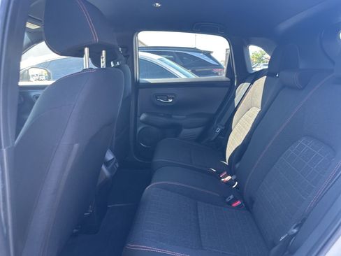 Used 2024 Honda HR-V Sport image 32