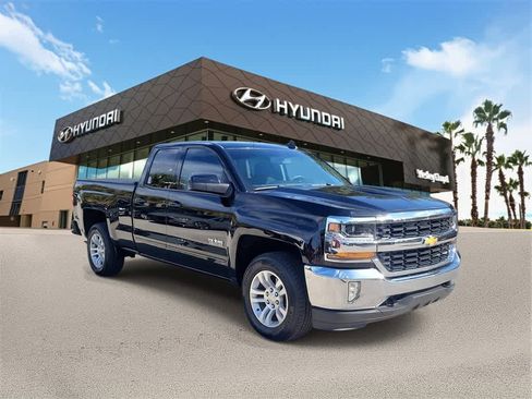 Used 2016 Chevrolet Silverado 1500 LT w/ Texas Edition image 4