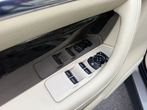 Used 2016 Lincoln MKS AWD w/ Equipment Group 101A image 22