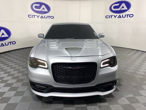 Used 2022 Chrysler 300 S RWD image 9