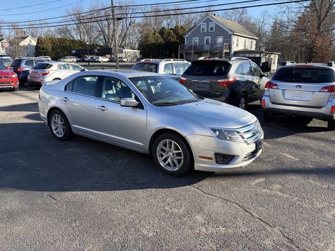 Used 2012 Ford Fusion SEL image 2
