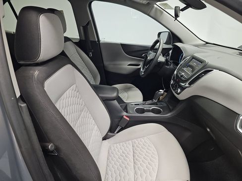 Used 2019 Chevrolet Equinox LT FWD image 11