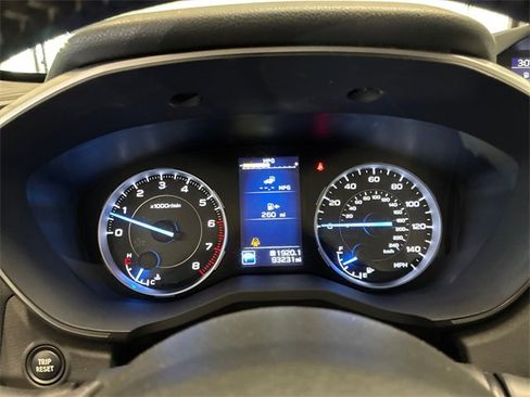 Used 2019 Subaru Ascent Limited image 17