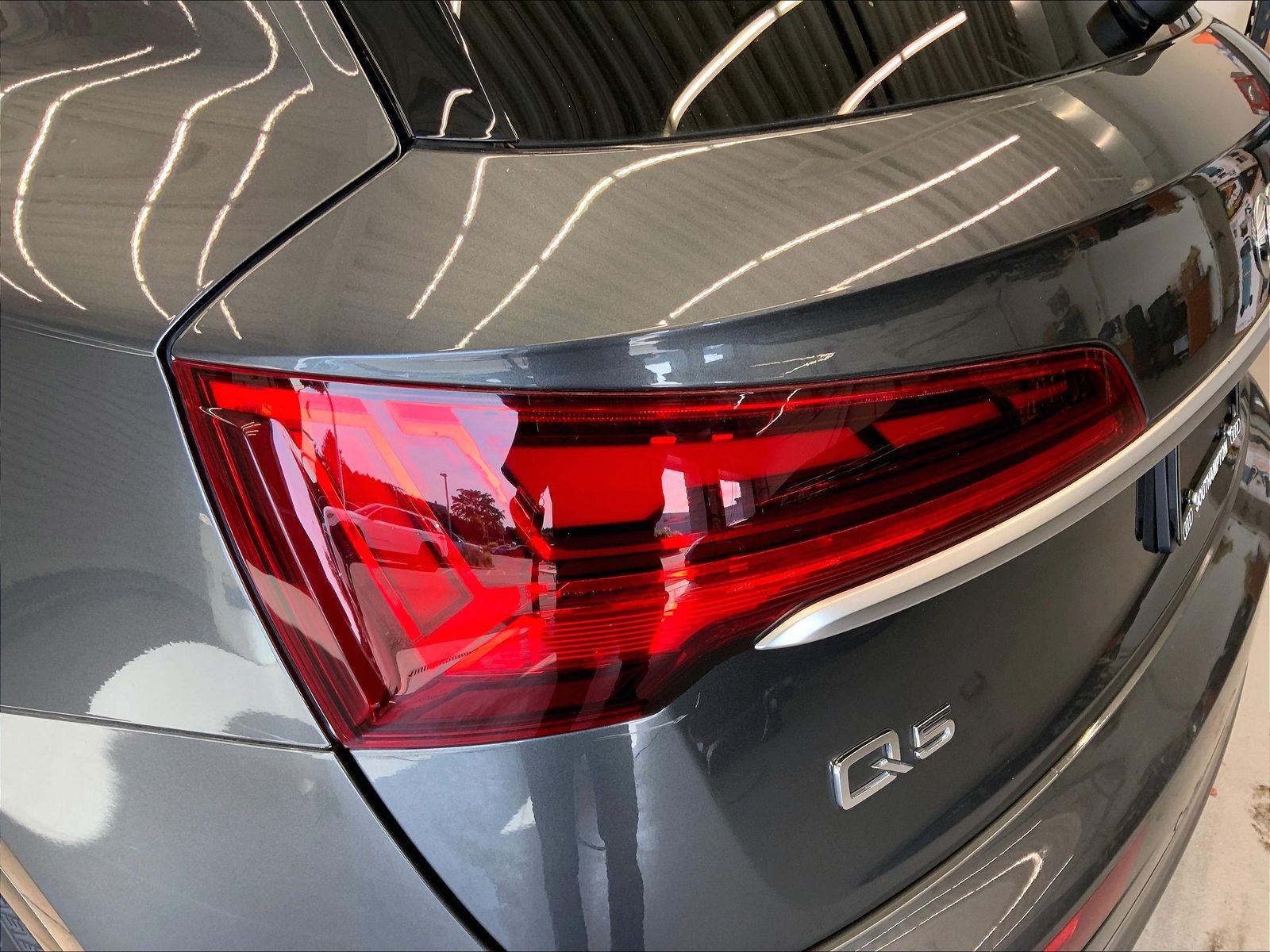 Certified 2023 Audi Q5 2.0T Premium w/ Convenience Package AWD/4WD image 28