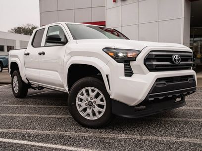 New 2026 Toyota Tacoma SR