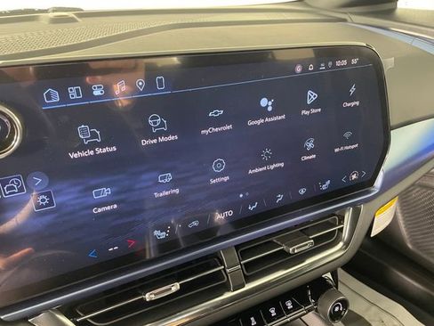 Used 2026 Chevrolet Equinox EV LT image 7