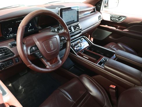 Used 2018 Lincoln Navigator L Black Label image 5