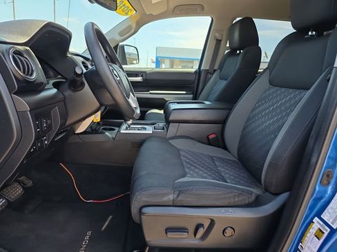 Used 2018 Toyota Tundra SR5 w/ SR5 Upgrade Package RWD image 10
