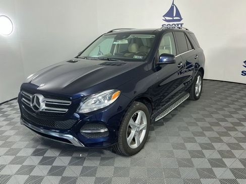 Used 2016 Mercedes-Benz GLE 350 4MATIC image 3