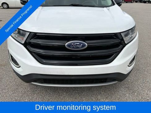 Used 2016 Ford Edge SEL w/ Canadian Touring Package AWD/4WD image 9