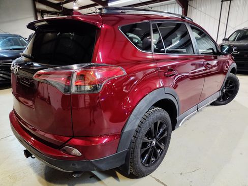 Used 2018 Toyota RAV4 Adventure AWD/4WD image 10