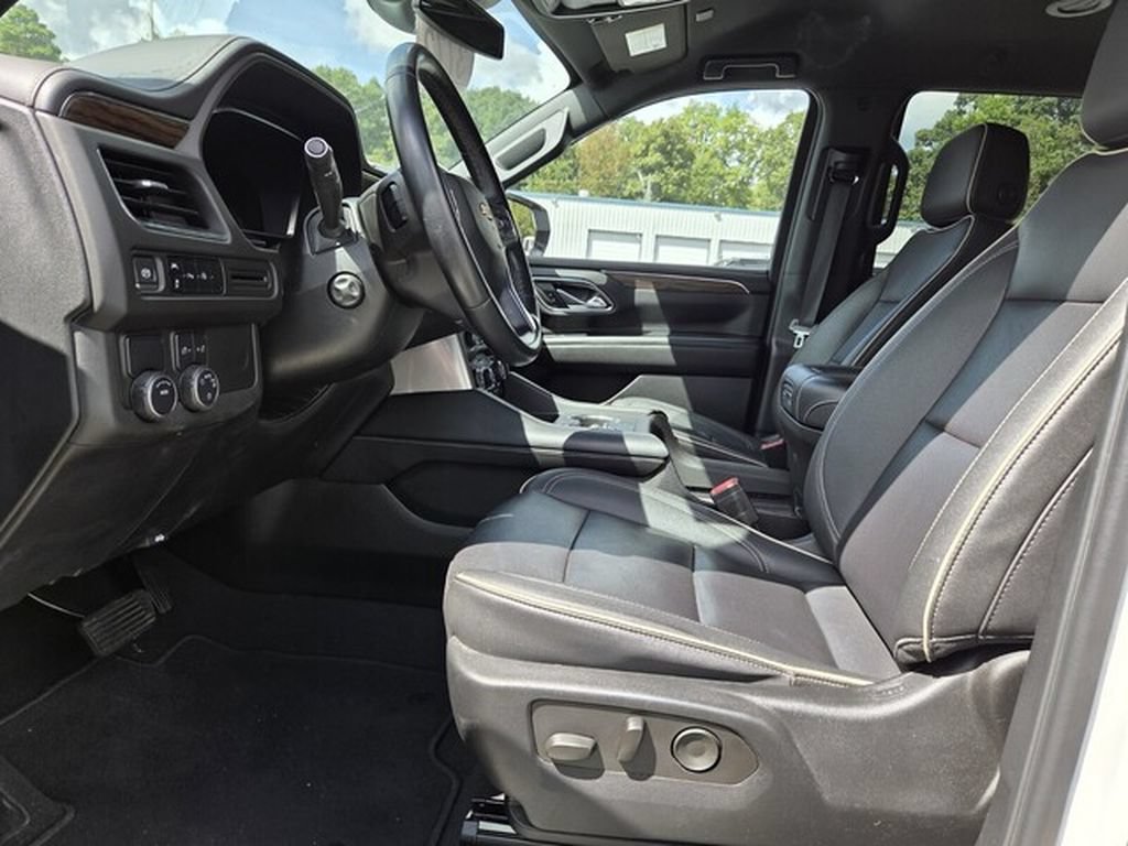 Used 2023 Chevrolet Tahoe Premier RWD image 5