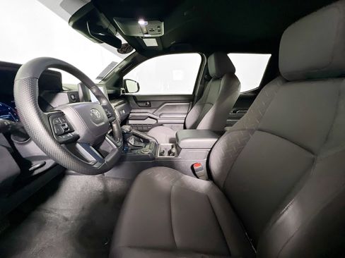 Used 2025 Toyota Tacoma SR5 RWD image 14