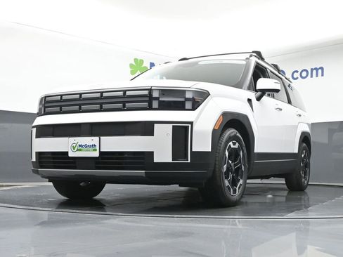 Used 2025 Hyundai Santa Fe SEL image 6