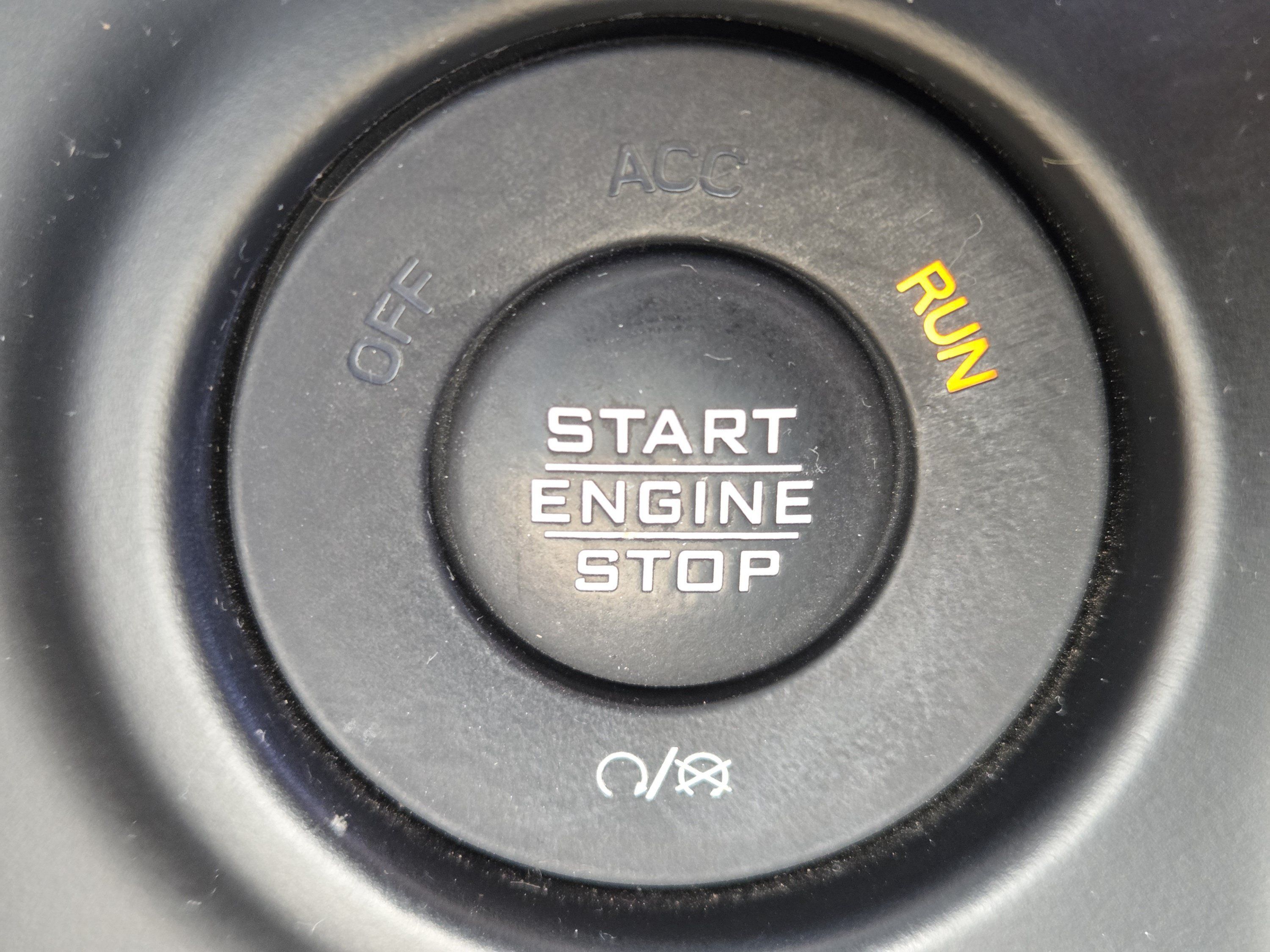 Used 2022 Jeep Wrangler Unlimited Rubicon w/ Cold Weather Group AWD/4WD image 35