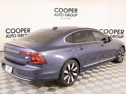 Used 2024 Volvo S90 T8 Ultimate w/ Lounge Package AWD/4WD image 21