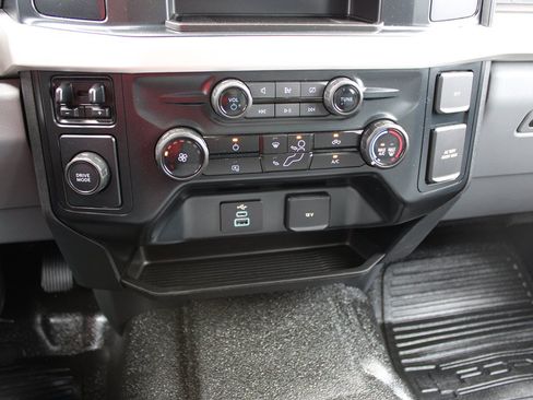Used 2024 Ford F350 XL w/ XL Chrome Package RWD image 27