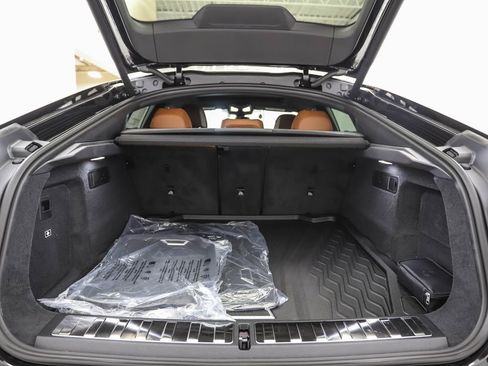 New 2026 BMW X6 xDrive40i w/ Executive Package image 25