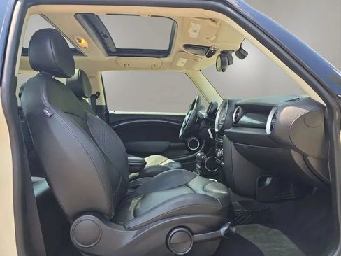 Used 2013 MINI Cooper S FWD image 32