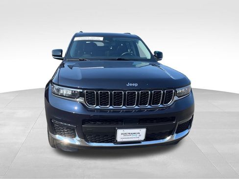 Used 2023 Jeep Grand Cherokee L Limited w/ Trailer Tow Group (B) AWD/4WD image 8