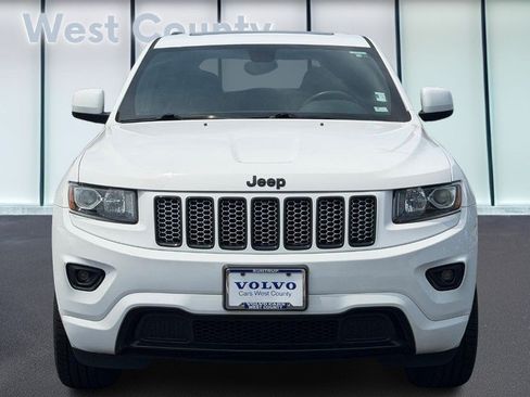 Used 2015 Jeep Grand Cherokee Altitude AWD/4WD image 9