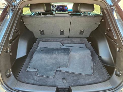 Used 2025 Chevrolet Equinox EV LT w/ Convenience Package image 18