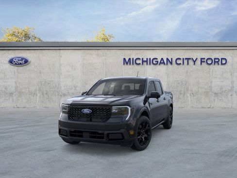 New 2026 Ford Maverick Lariat w/ Black Appearance Package image 2