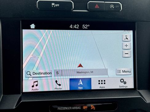 Used 2018 Ford F150 XLT w/ Equipment Group 302A Luxury AWD/4WD image 34